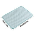 thumbnail image 3 of Tapete refrescante para perros y gatos | Almohadilla refrescante de seda helada | Manta lavable para cama, sofá, asiento de coche y suelo, 3 of 4