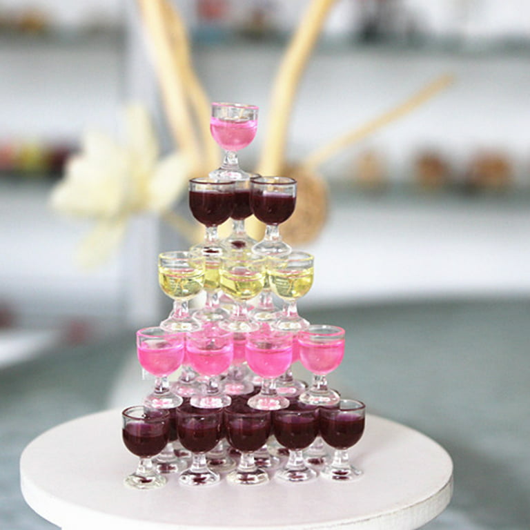 Dollhouse Martini Glass | Miniature Cocktail Glasses | Doll House Drinkware  | Tiny Plastic Cups | Mini Food Craft (2 pcs / Clear / 14mm x 16mm)