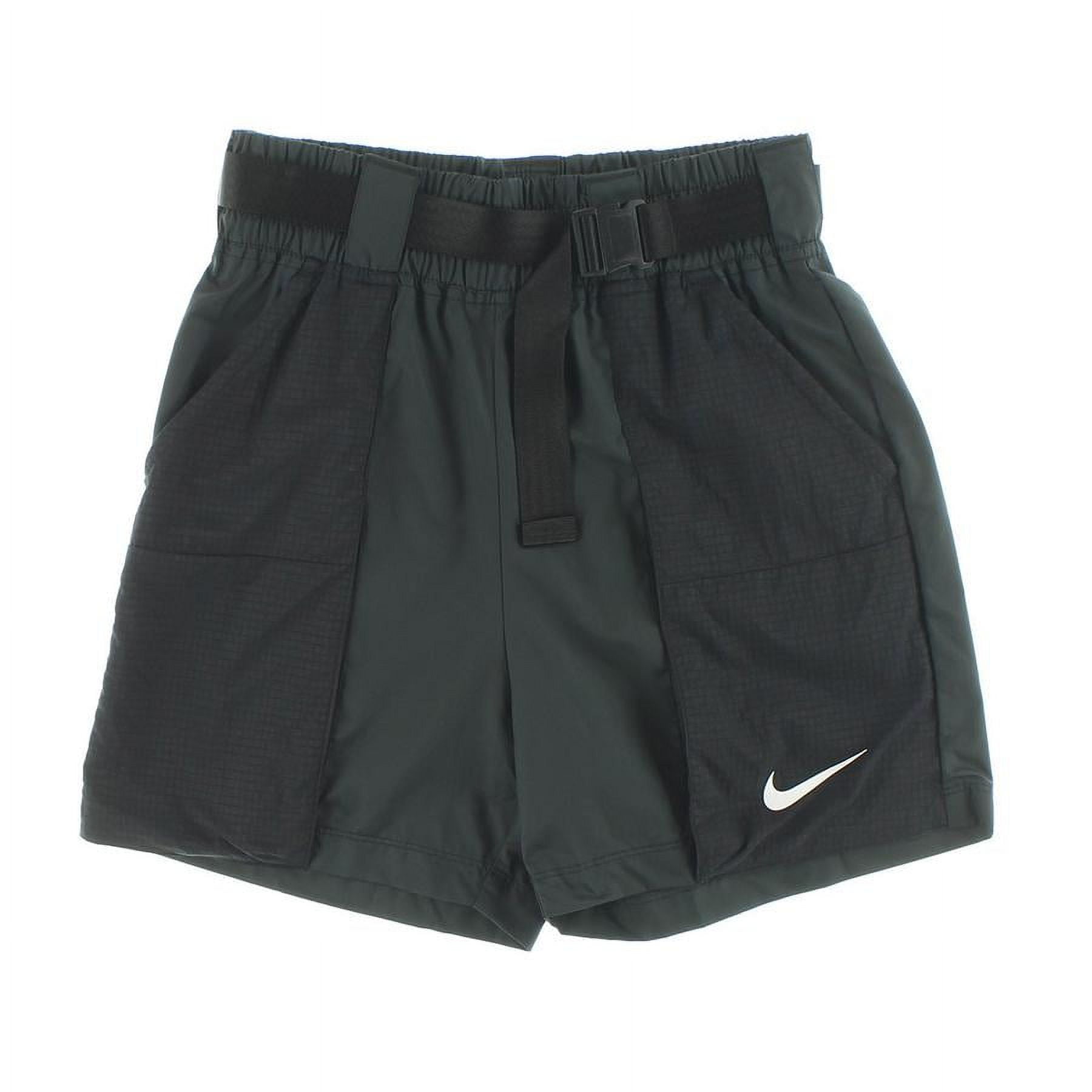 nike sportswear swoosh woven shorts