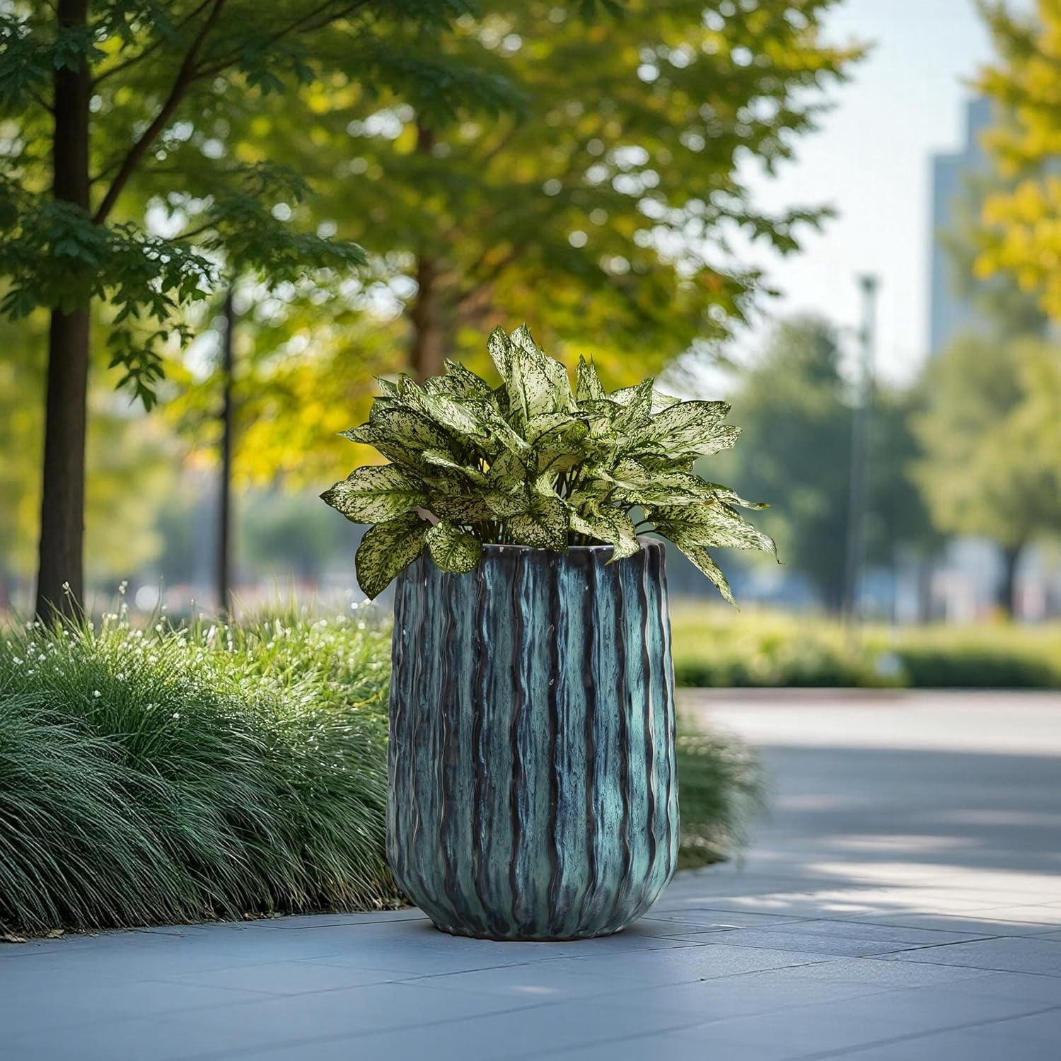 LuxenHome 17" Tall Ceramic Planter, Large Verdant Rise Ribbed  Pot with Drainage Hole and Rubber Plug, Green Gradient Planter Pot for Outdoor , Indoor Flower Pots for Home Garden Patio