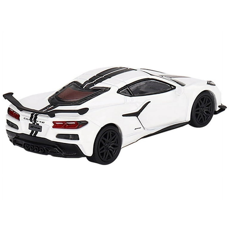 MINI GT 2023 シボレー コルベット Z06 チェイスカー Amazon | MINI GT 1:64 Scale Model MiJo TOYS - 2023 CHEVROLET