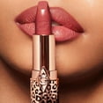 thumbnail image 2 of Labial Charlotte Tilbury Hot Lips 2.0 Hidratante Satinado, 2 of 4