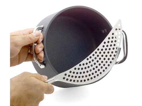 in pot colander