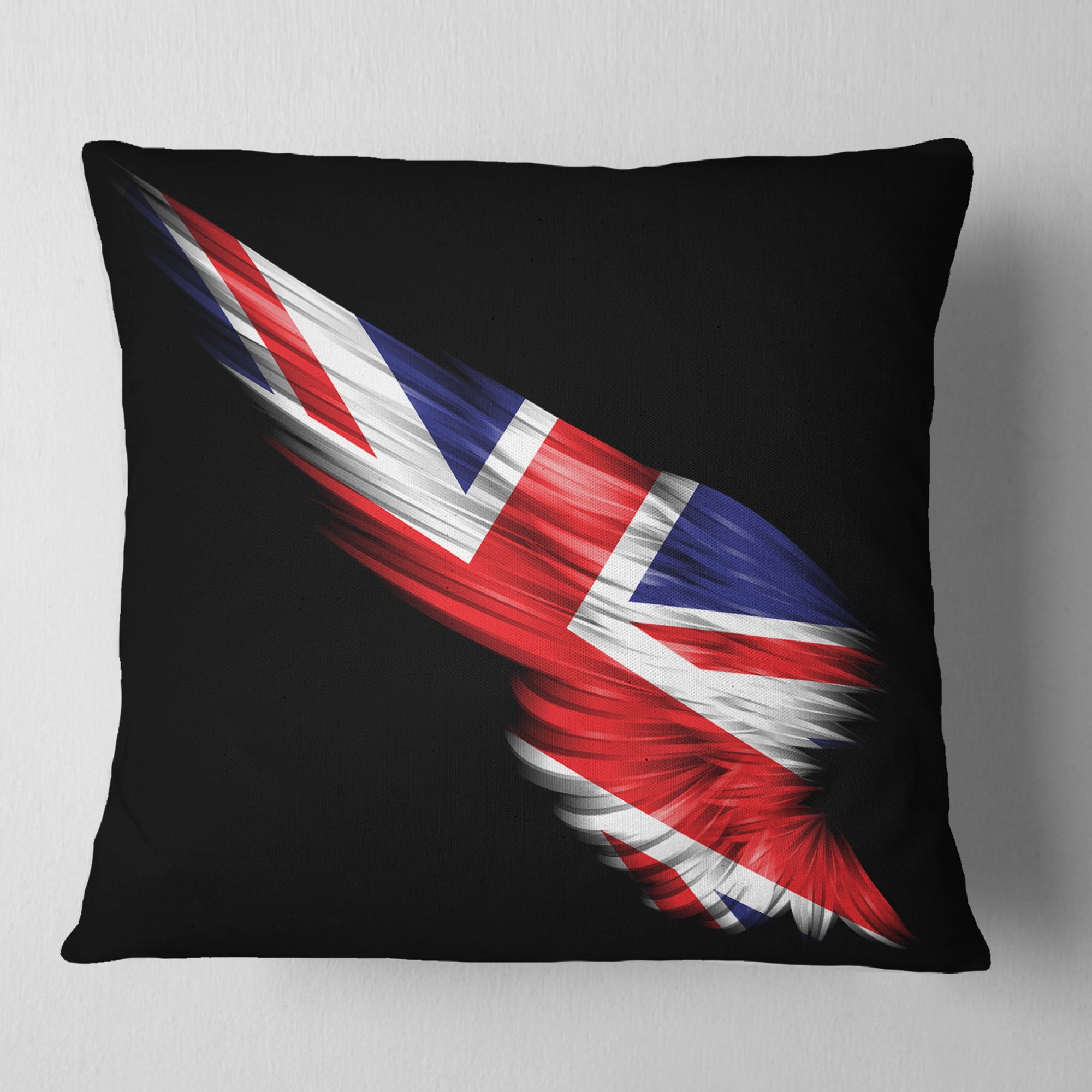 Designart Wing with United Kingdom Flag - Abstract Throw Pillow - 18x18