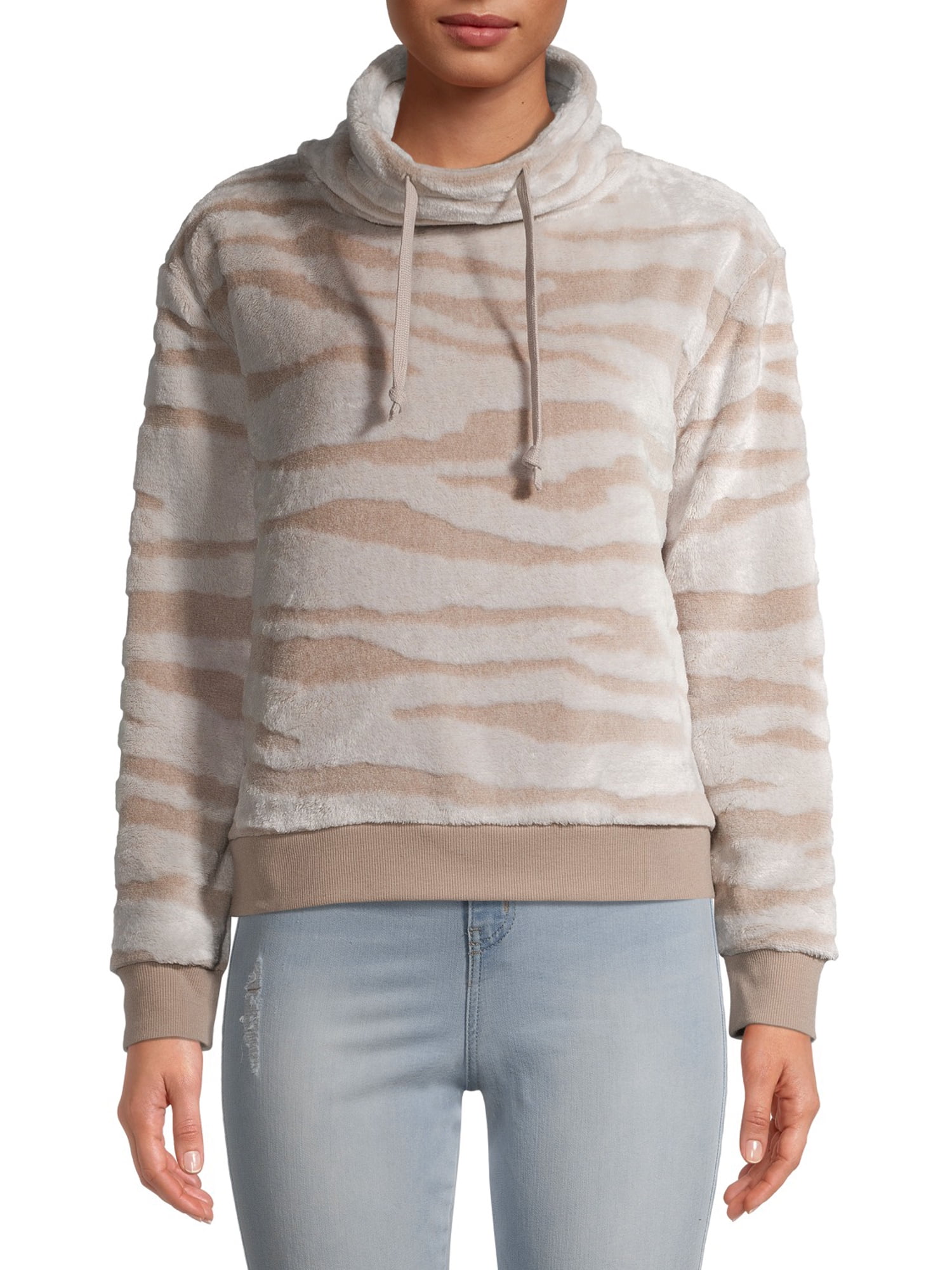 derek heart camo sweatshirt