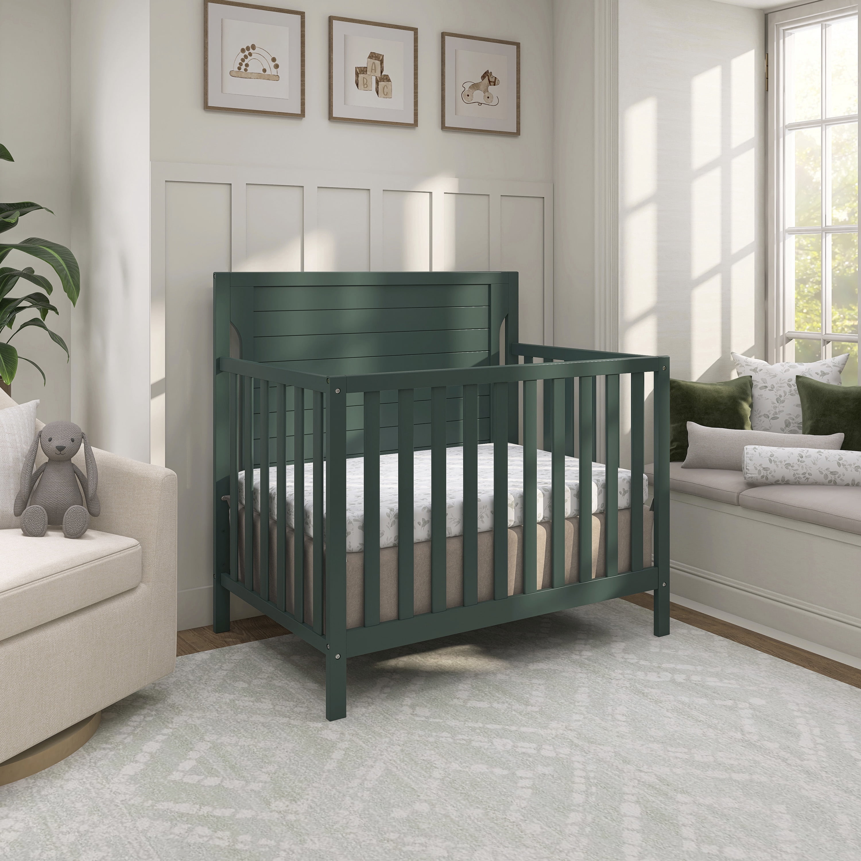 Dream On Me Bellport 4 in 1 Convertible Mini Crib In Green