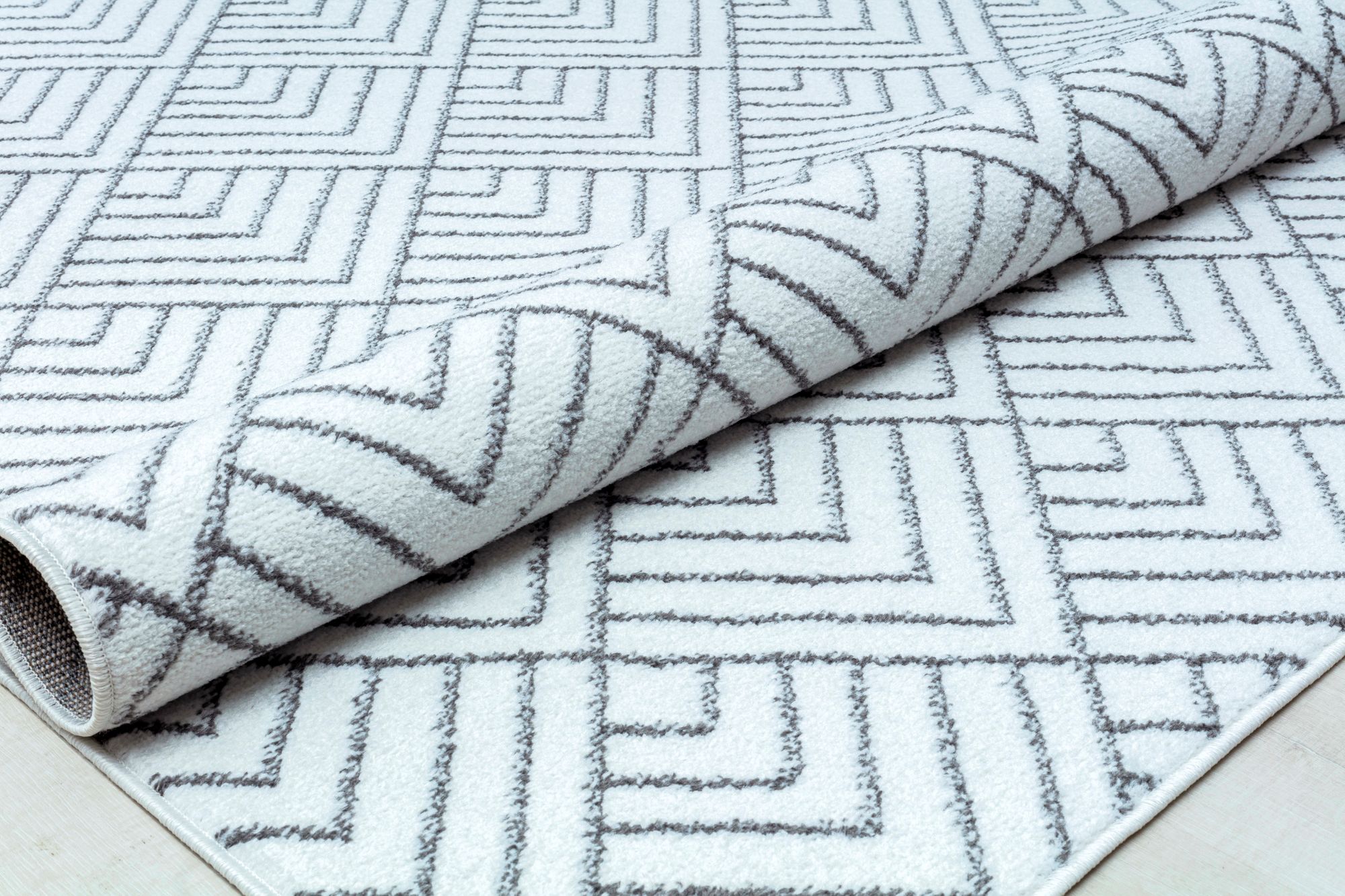 Mason Brooks Azure AZ10B Deco White Geometric Contemporary Ivory Area Rug, 8'3" X 10'0"