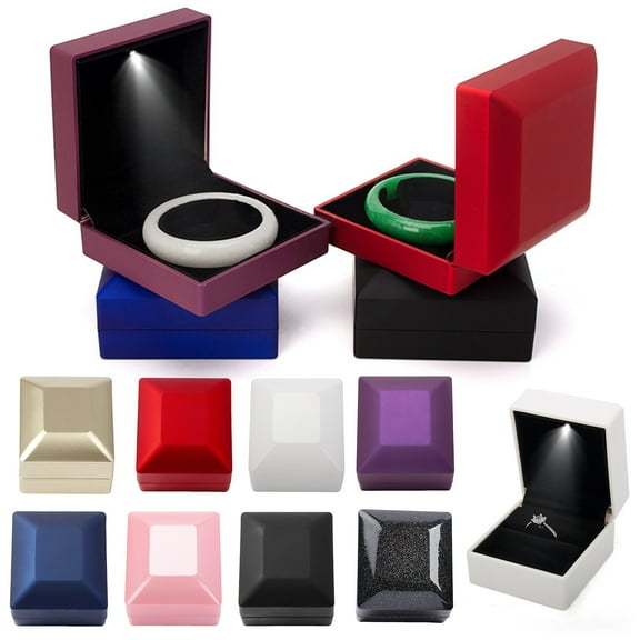Yesbay Engagement Ring Box Jewelry Container with LED Light Storage Magnet Design Compact Portable Jewelry Gift Box Wedding Party Supplies