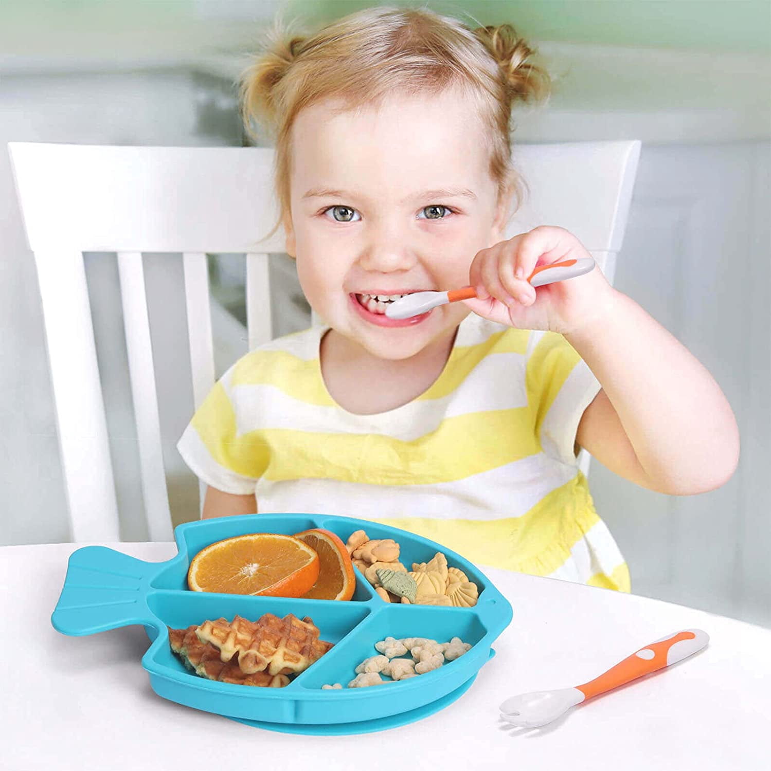 Assiette Bébé Ventouse En Silicone 3 Compartiments - 100% Sans BPA, Micro-ondes Et Lave-vaisselle Safe - Dimensions 15x23x3.5 Cm - Bleu - 3