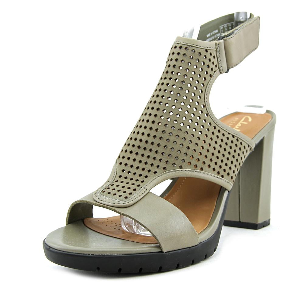 clarks narrative sandals