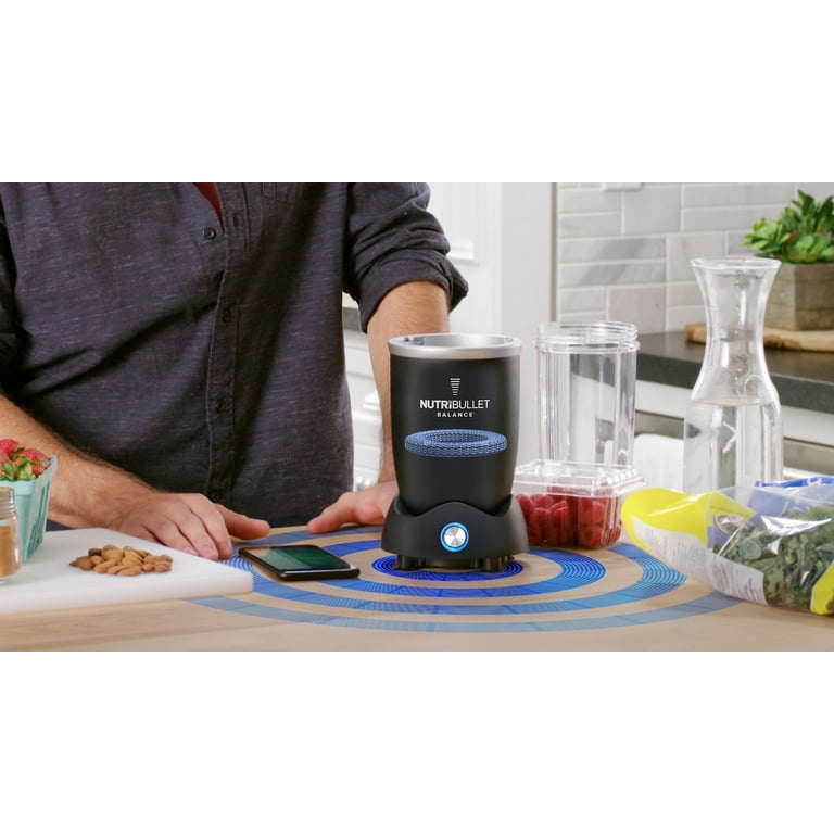 NutriBullet Balance Is a Smart Blender that Shows Nutrition Information