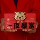 thumbnail image 3 of Sobre rojo plegable, paquete rojo, Año Nuevo chino, suerte, con 6 ranuras, Hong Bao para Cabeza de tigre naranja, 3 of 9