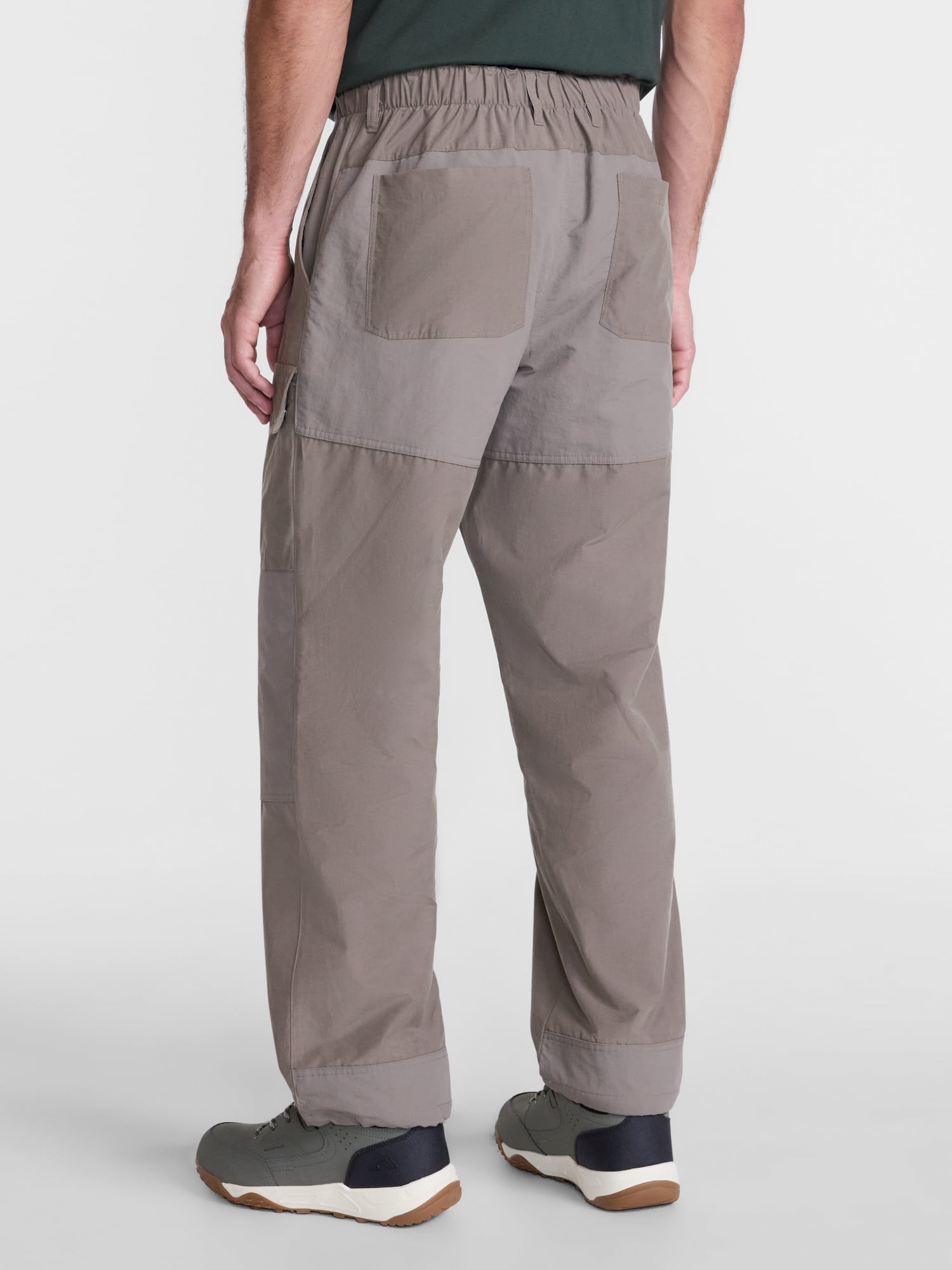 Ozark Trail Men's Relaxed Cargo Pants, Sizes S-3XL