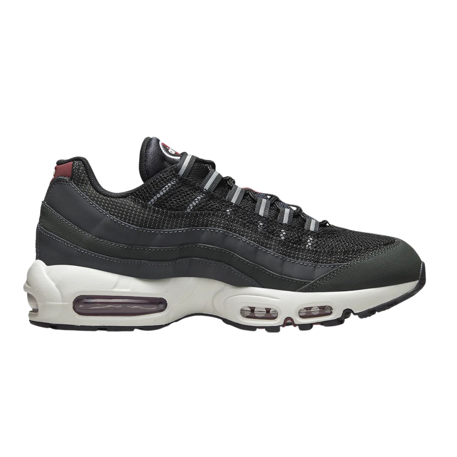 Nike Air Max 95 Essential Men's Running Shoes photo 2