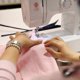 thumbnail image 2 of Agujas para máquina de coser con tubo de almacenamiento, rodillo de hilo, regla, kit para coser pantalones, ropa, manualidades, suministros para principiantes, 2 of 5