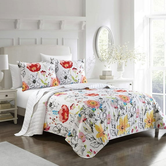James Home Lillie Floral Multi-Color Luxe Microfiber Quilt Set Full/Queen Quilt and 2 Shams