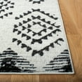 thumbnail image 4 of SAFAVIEH Skyler Kandace Oriental Area Rug, Ivory/Black, 5'1" x 7'6", 4 of 9