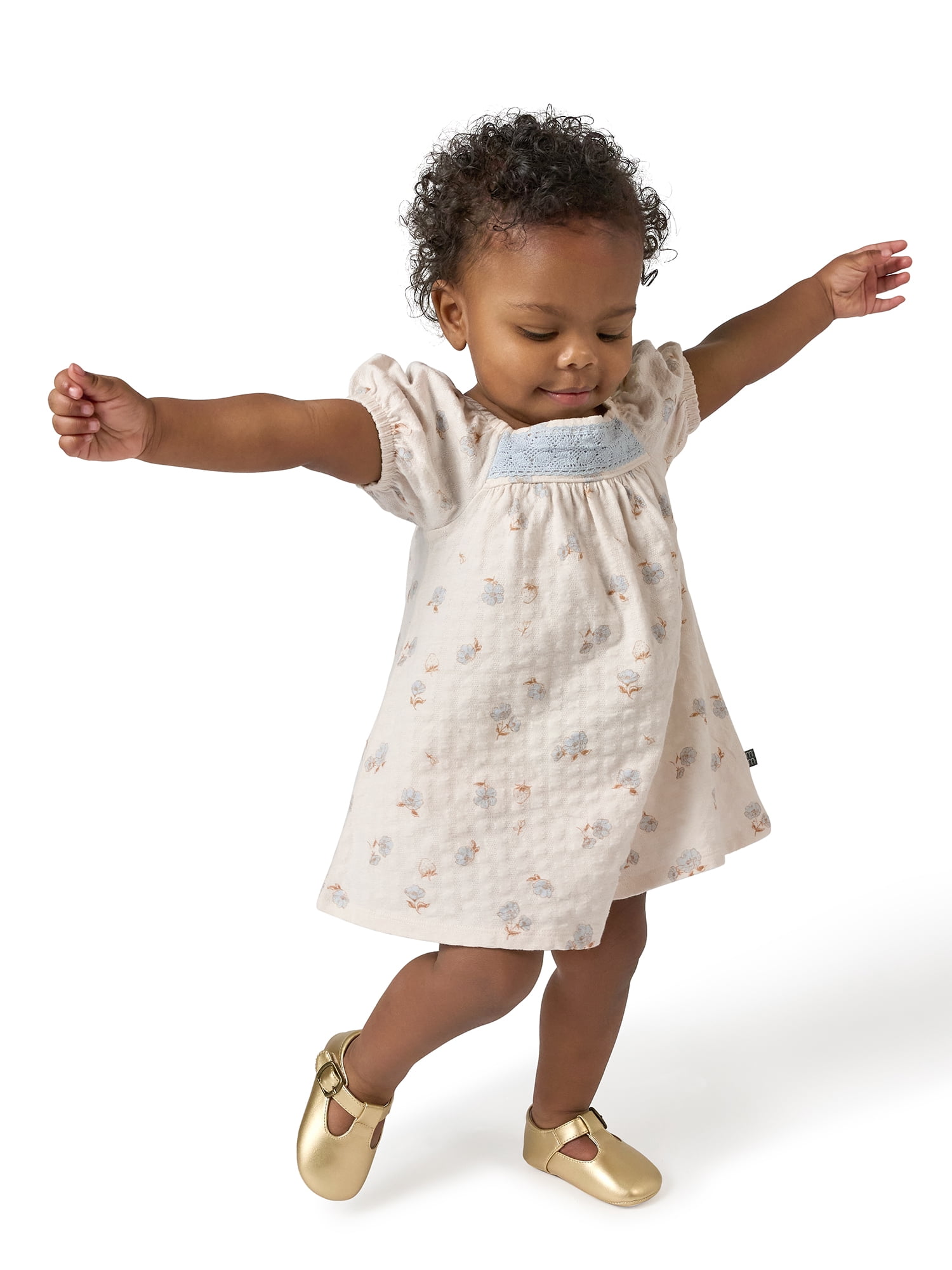 Modern Moments by Gerber Baby Girl Puff Sleeve Dress and Diaper Cover, 2-Piece, Sizes 0/3 Months - 24 Months