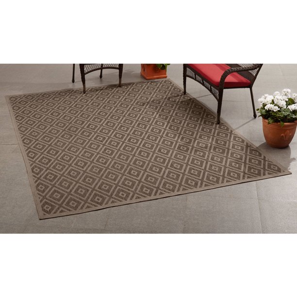 Mainstays Outdoor/Indoor Grey Diamond Rug