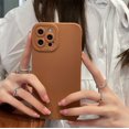 thumbnail image 1 of Funda de teléfono de silicona suave verde brillante a la moda para iPhone 13 14 11 12 Pro Max XS XR 7 8 Plus SE 2020 Color caramelo marea cubierta mate Tan Jianjun unisex, 1 of 2