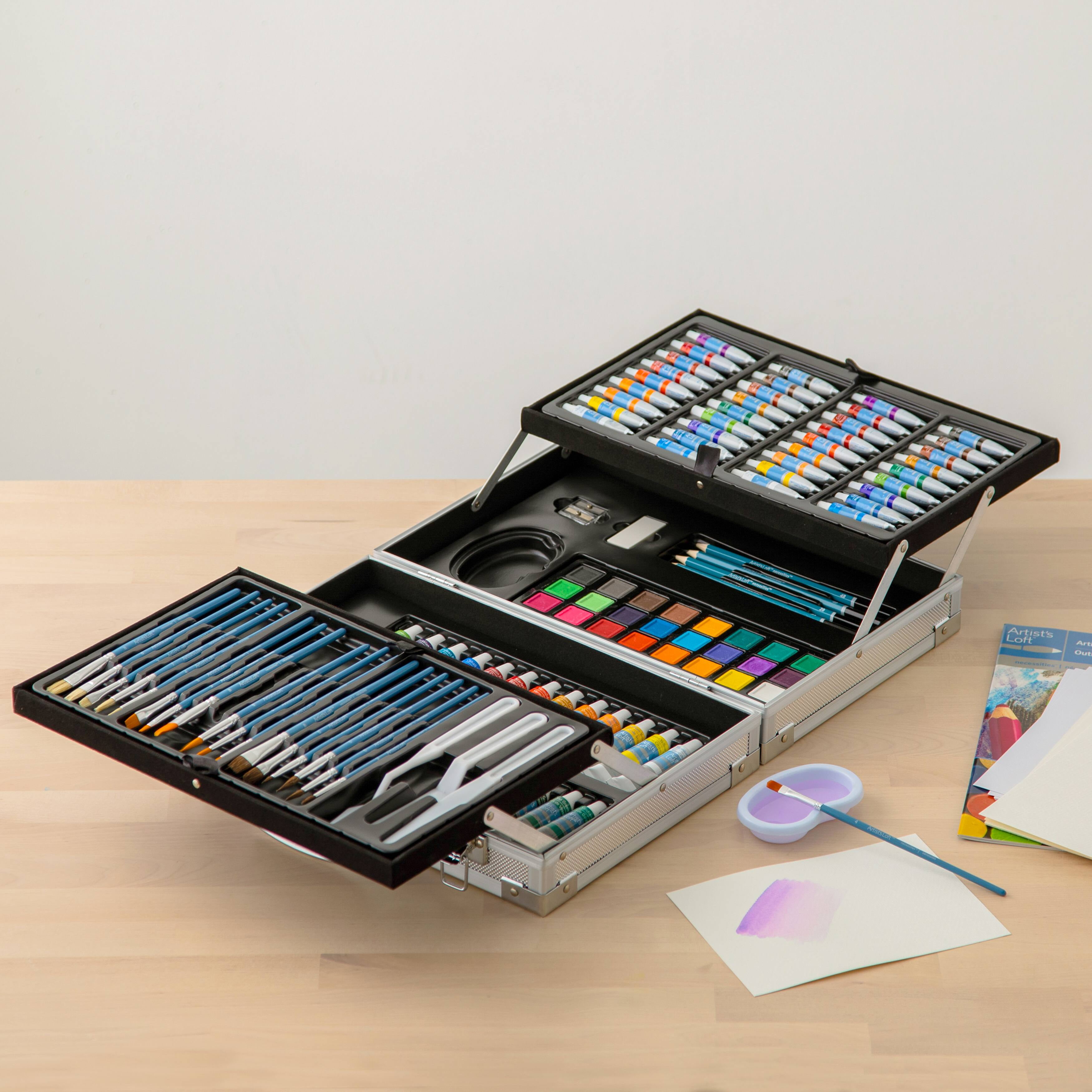 Artist's Loft All-Media Art Set in Aluminum Case, 126 Pieces – All-in-One  Art Set Kit Includes Art Supplies for Drawing, Painting and More