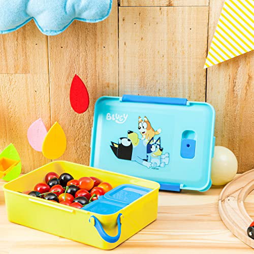 Zak Designs Bluey Reusable Plastic Bento Box with Leak-Proof Seal, Carrying  Handle, Microwave Steam Vent, and Individual Containers for Kids' Packed