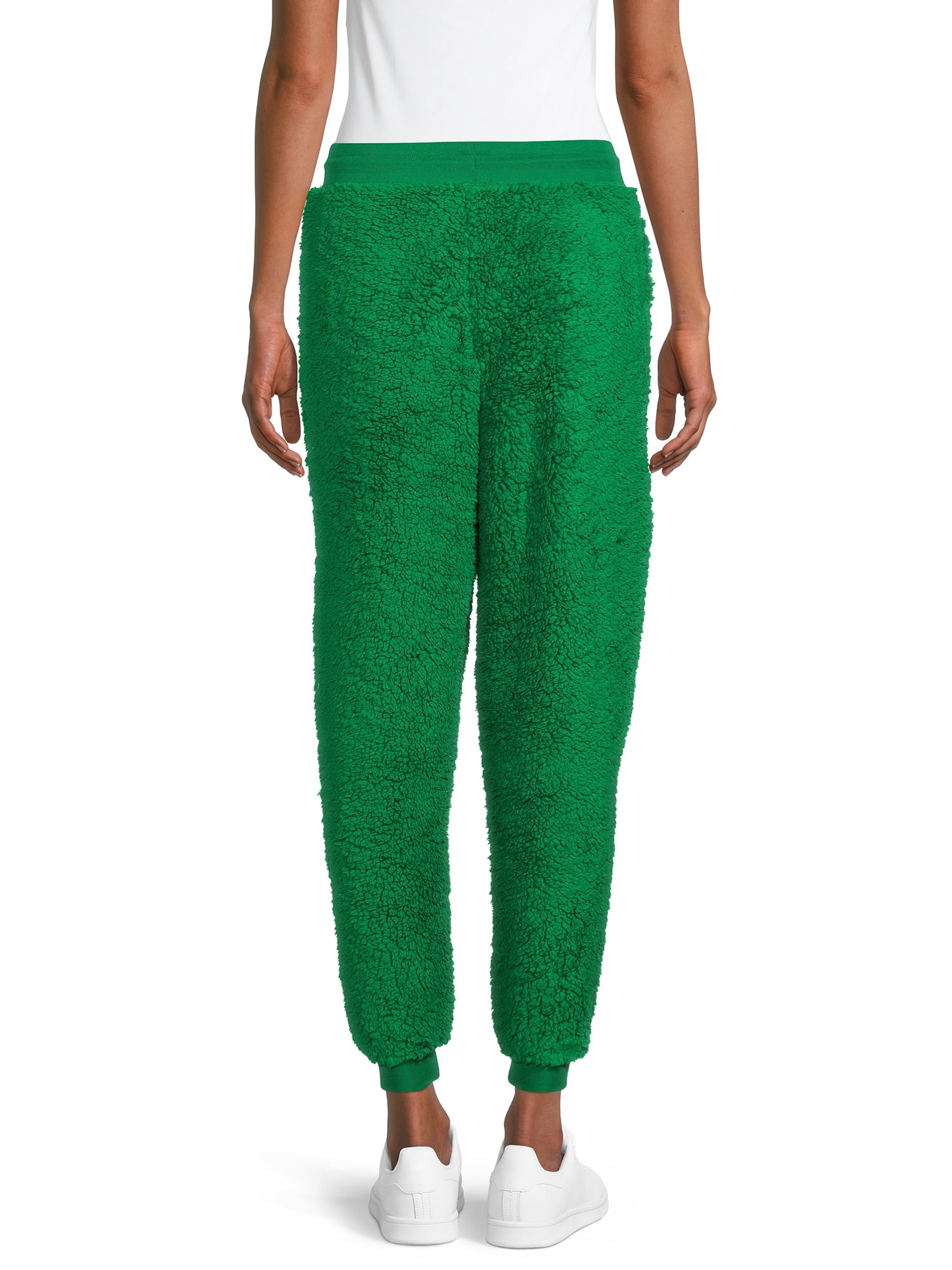 No Boundaries Juniors’ Christmas Faux Sherpa Joggers