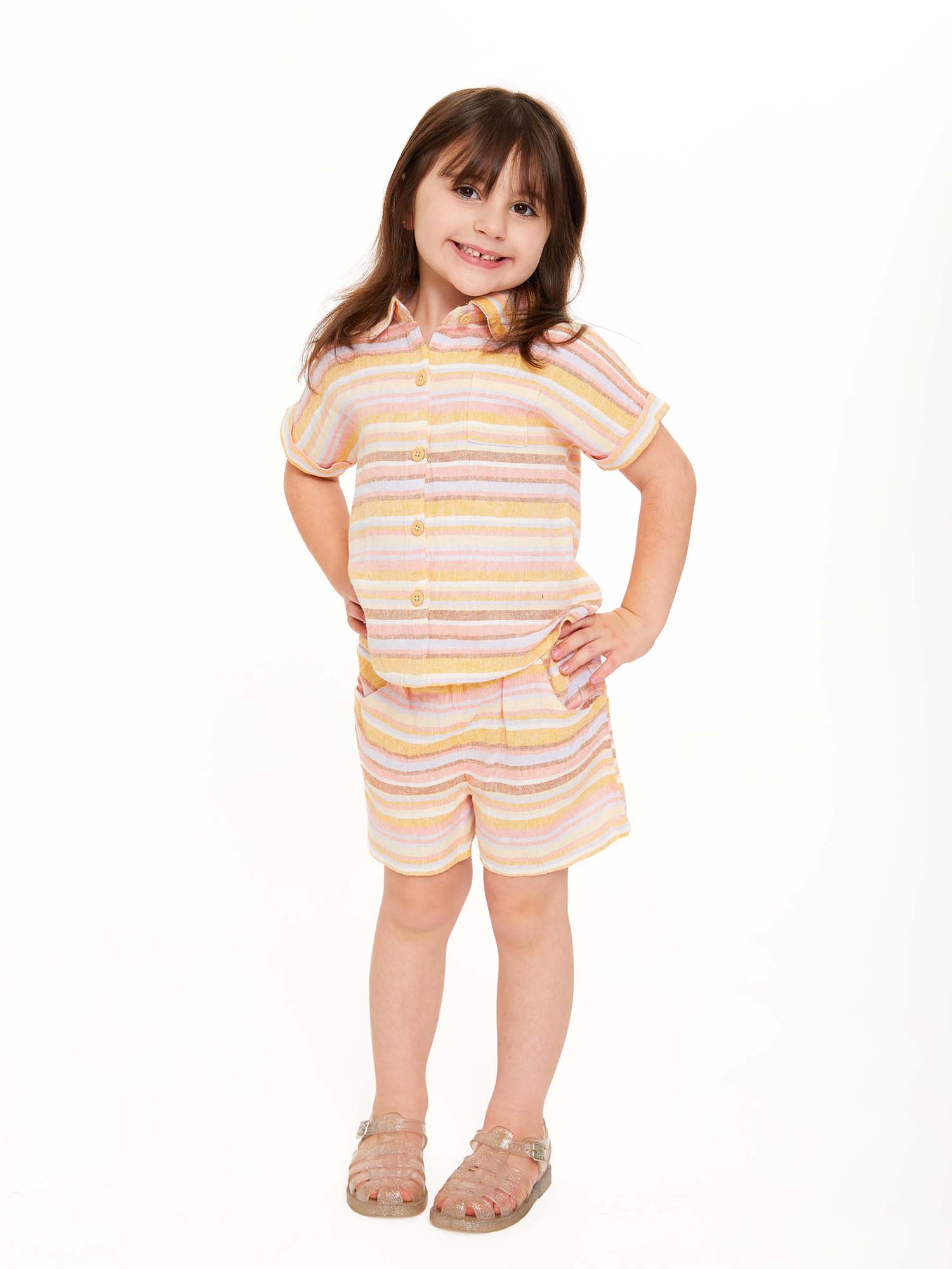 Wonder Nation Toddler Girls Elevated Shirt and Shorts Set, Sizes 12M-5T - image 4 of 9