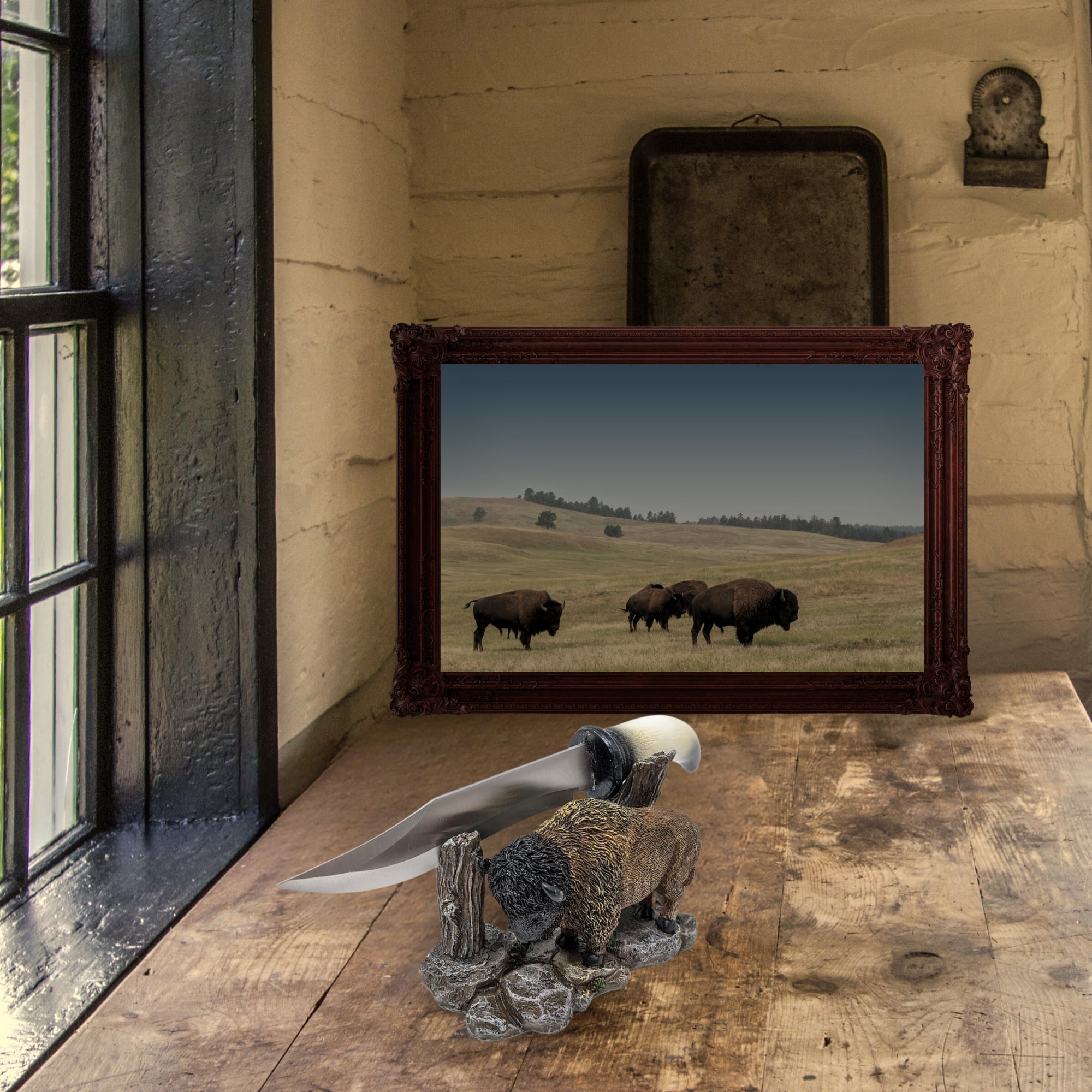 BestGiftEver Buffalo Horn-Inspired Blade Knife with Rustic Bison Stand, Cabin Lodge Decor