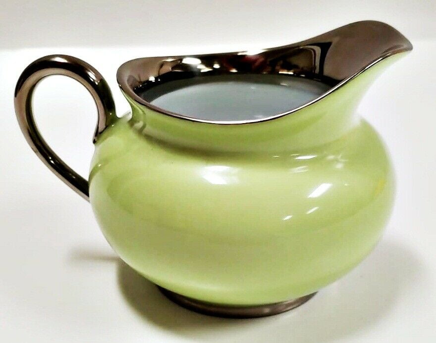 Haviland Limoges Laque De Chine Platinum Rim Pistache Creamer, Holds