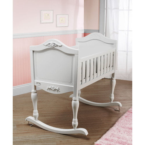 Short Skirt Portable Rocking Baby Bassinet with Toybox Base and Pad