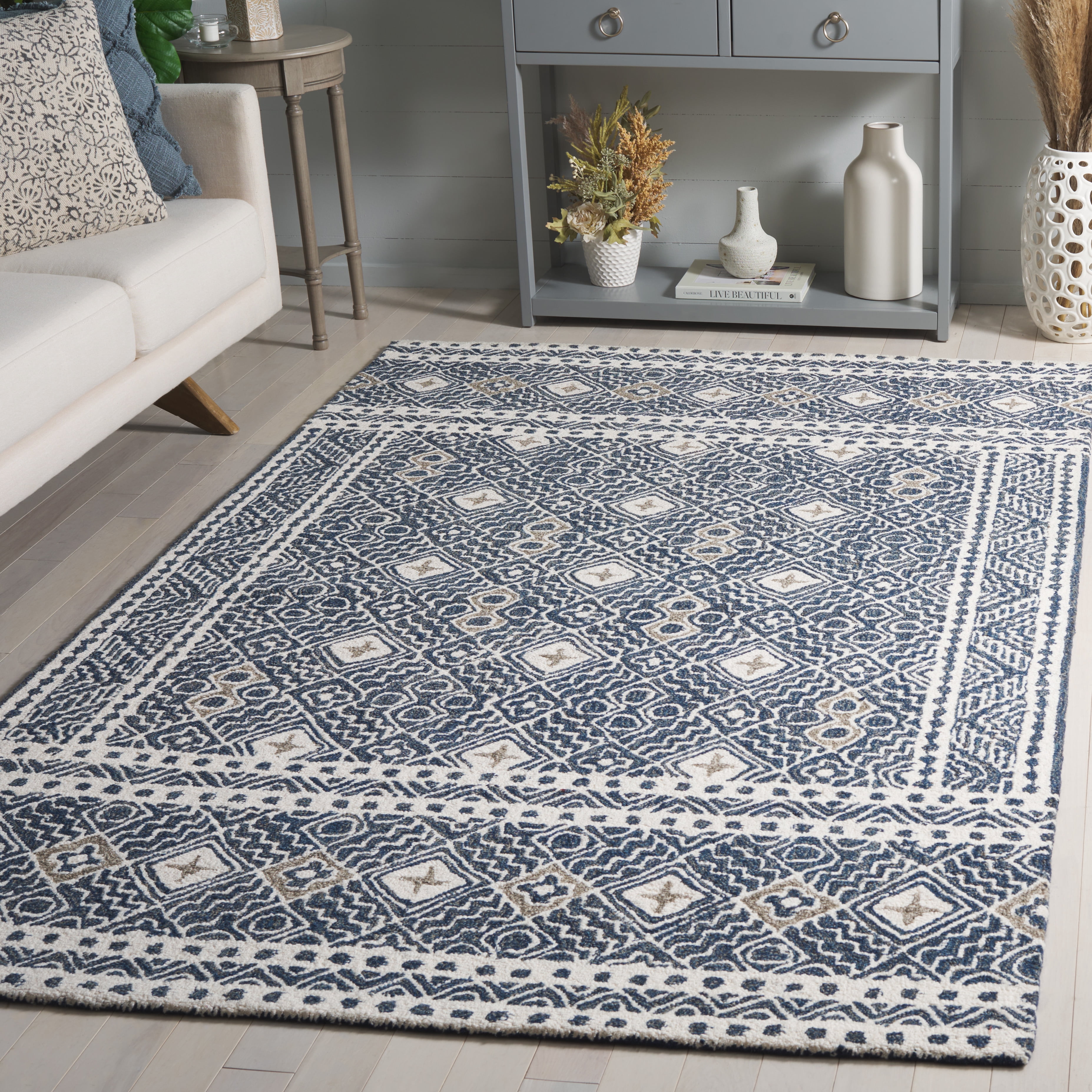 SAFAVIEH Micro-Loop Aditya Geometric Area Rug, Navy/Ivory, 4' x 6'