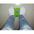 thumbnail image 4 of Báscula digital de baño de viaje NewlineNY Auto Step On Super Mini, 5,25" x 8,5" SBB0638SM (Fresa helada), 4 of 5