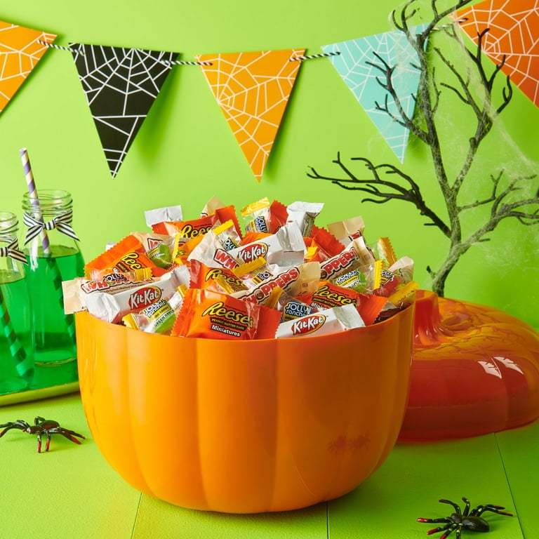 5 Little Monsters: Halloween Candy Jars