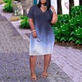 thumbnail image 2 of Robes pour Femmes Mode Imprimée Col en V Confortable Manches Courtes Longueur Genou avec Poches Robe pour Femmes Bleu Foncé TG, 2 of 4