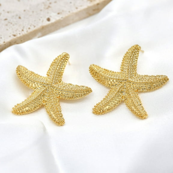 Gold Stud Earrings for Women Conch Starfish Seashell Earrings Boho Ocean Scallop Shell Earrings Statement Gold Earrings Summer Beach Jewelry Gifts