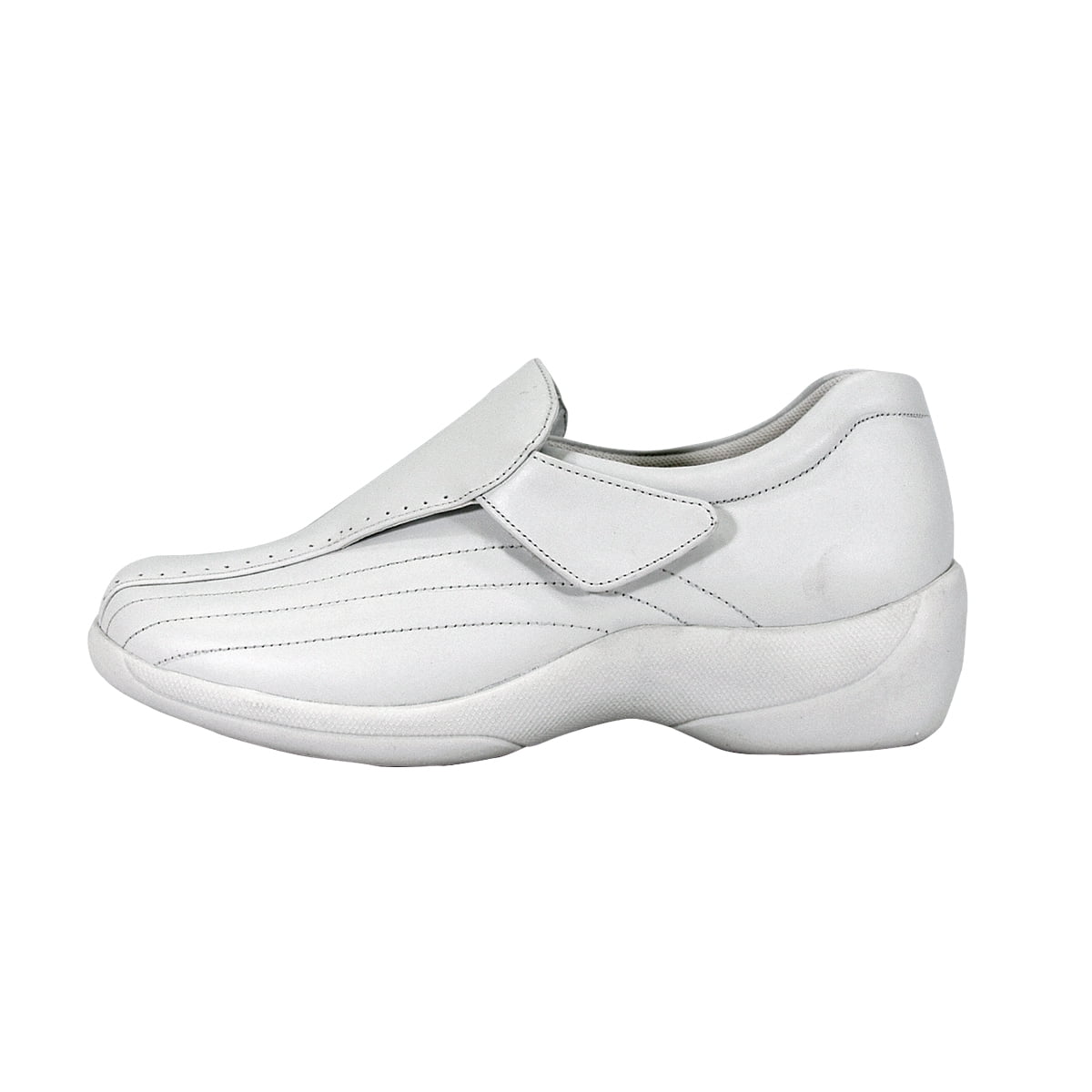 24 HOUR COMFORT Odele Wide Width Professional Sleek Shoe WHITE 9.5