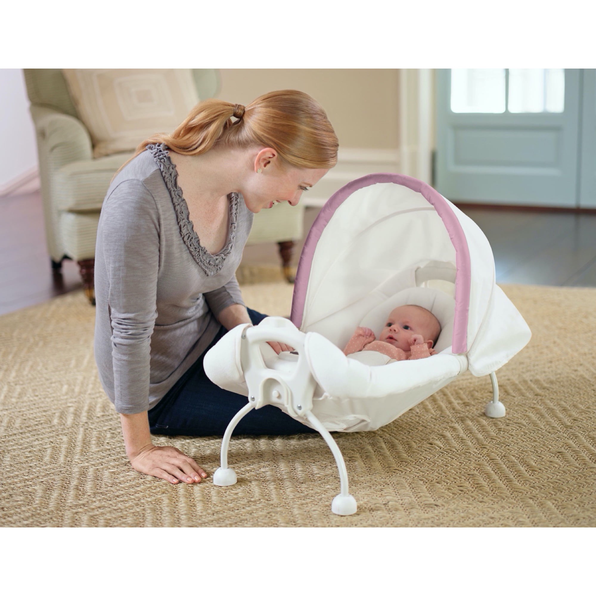 New Graco Pack /'n Play Playard Cuddle Cove with Vibrating Baby Seat