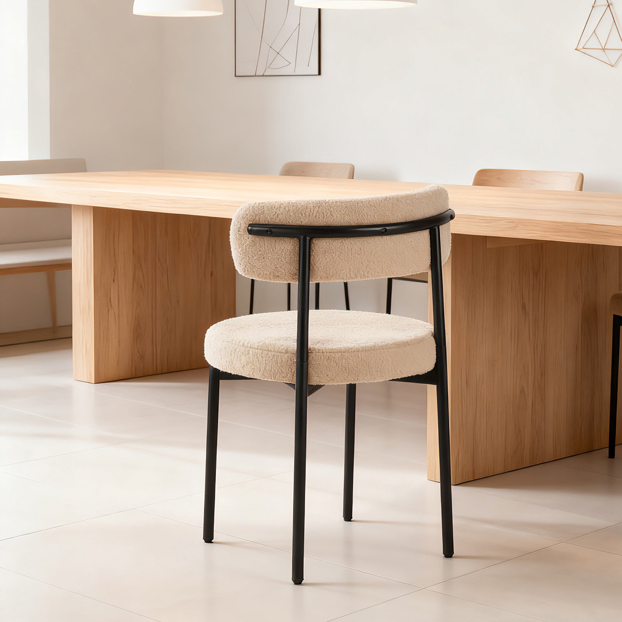 Medieval Modern Dining Chair Set of 4, Round Seat Cushions Black Metal Legs Curved Back, for Restaurants Dining Rooms Kitchen Home, Easy to Assemble, Beige