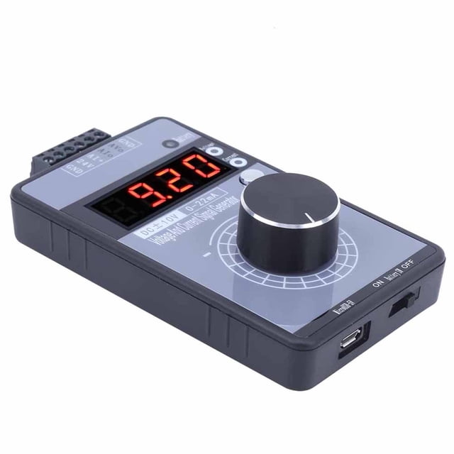 Current Voltage Signal Generator, Handheld Short Circuit Protection Interface Analog Simulator Synchronize Output High Accuracy for Device Testing