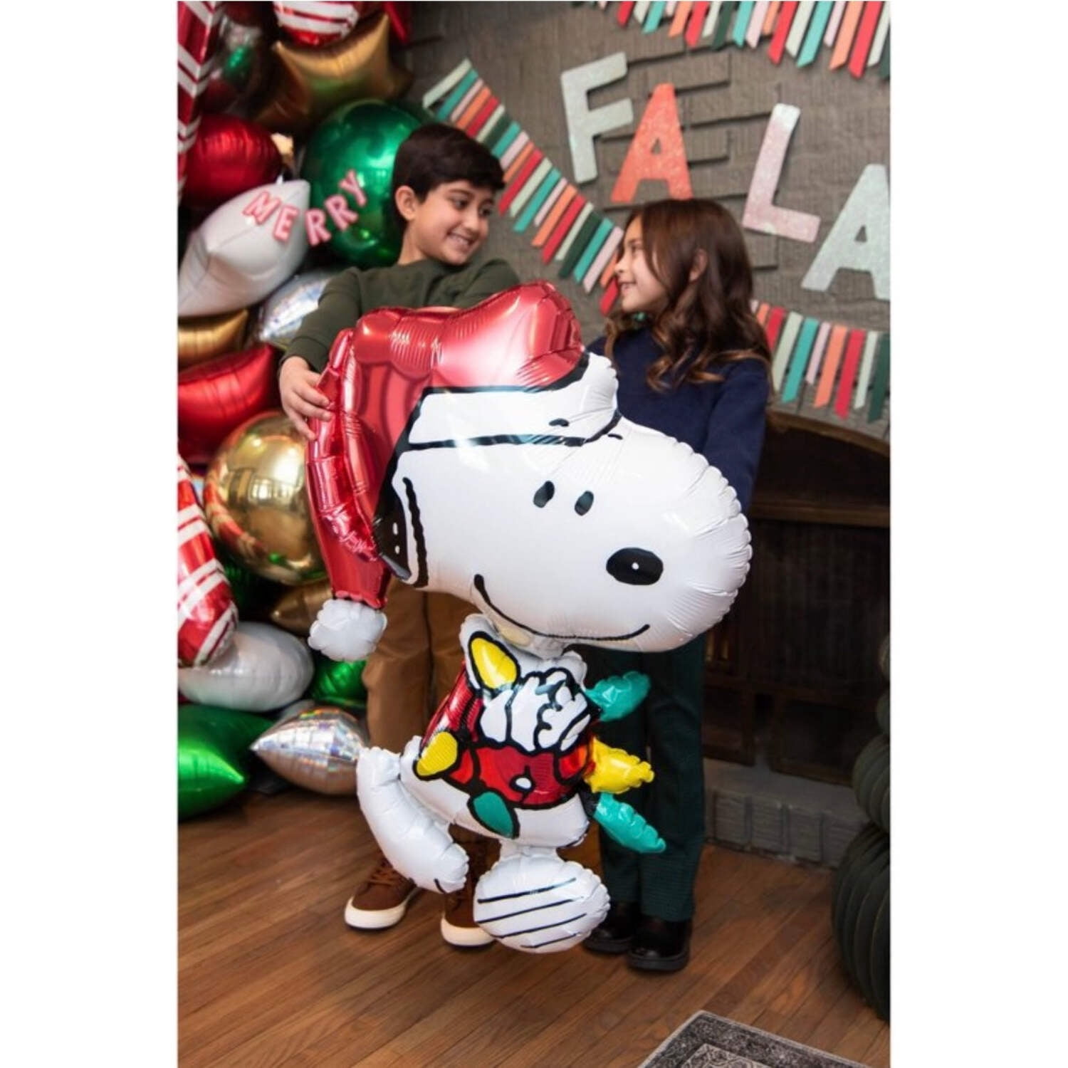 LRG SHP PEANUTS SANTA SNOOPY