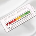 thumbnail image 1 of Social Battery Pin Solapa Pin emocional para todas las ocasiones (Pantalla Power-White), 1 of 5