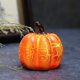 thumbnail image 3 of Lámpara de calabaza de resina de Halloween, linterna LED de calabaza de Halloween, pequeña lámpara de calabaza de simulación, lámpara LED a batería, decoración de linterna de calabaza plana (B), 3 of 5