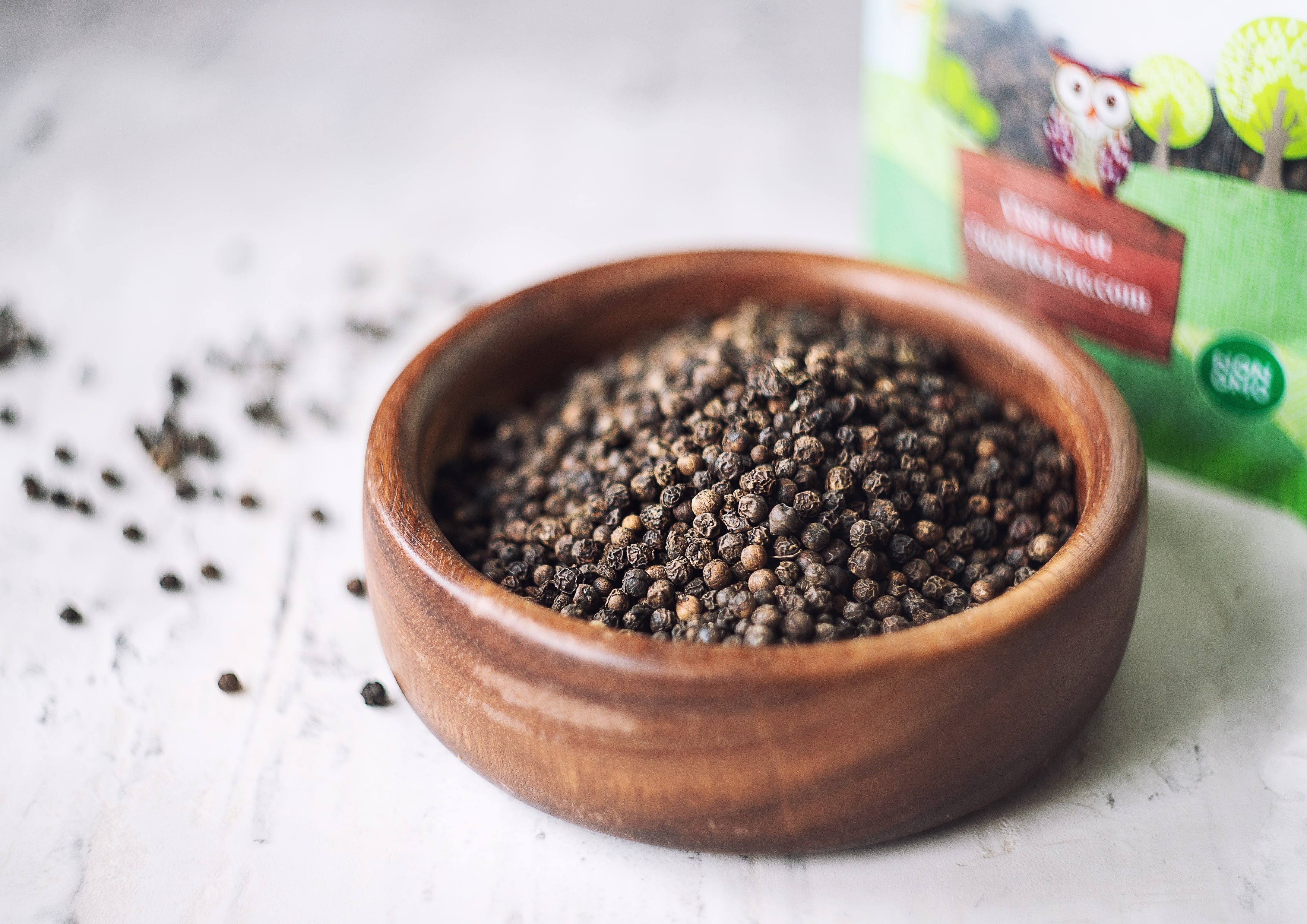 Organic Whole Black Pepper, 2 Pounds — Non-GMO, Raw, Vegan, Kosher — by Food to Live