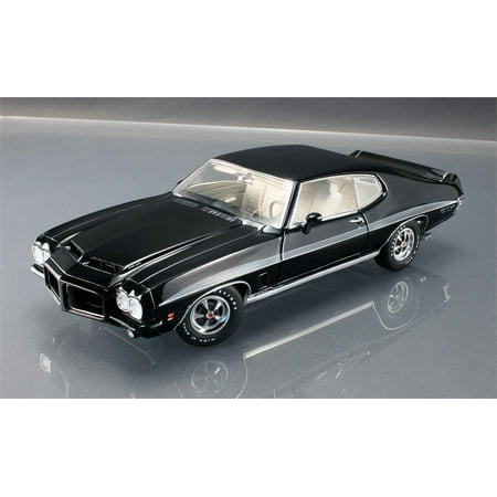 1967 Pontiac Gto Body 1972 Pontiac GTO LeMans Starlight Black Limited Edition to 554pcs 1/18 Diecast Model Car by Acme ()