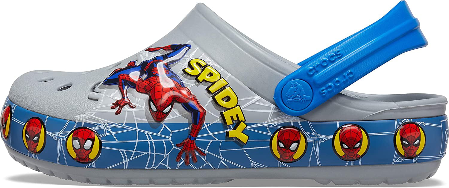 how cute are these new spiderman crocs!? 😭😍🕷️ #spiderman