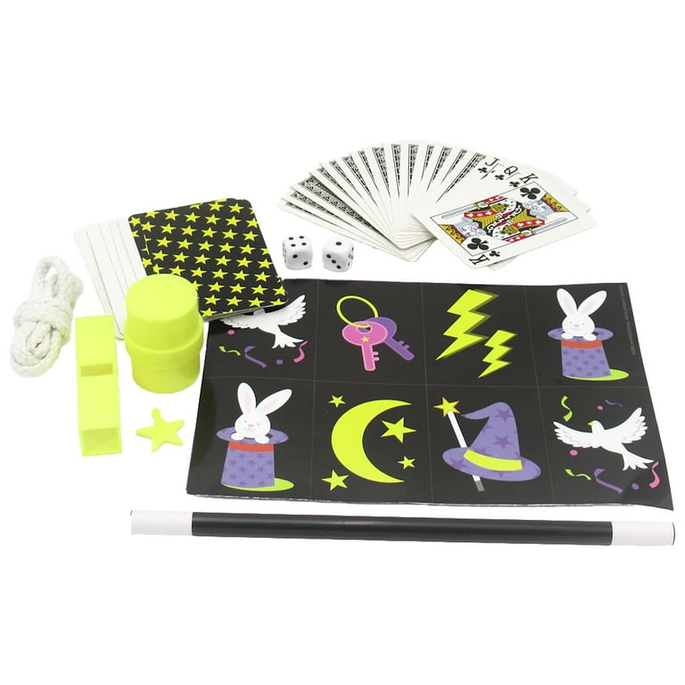 4M: KidzLabs: Magic Kit - Learn & Perform 12 Magic Tricks, Slight