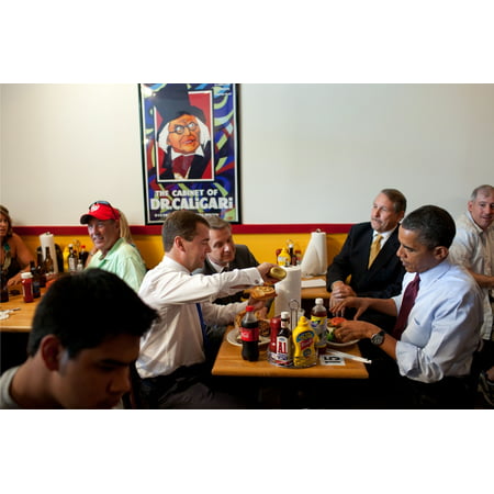 President Obama And Russian President Dmitry Medvedev Have Lunch At RayS Hell Burger In Arlington Va June 24 2010