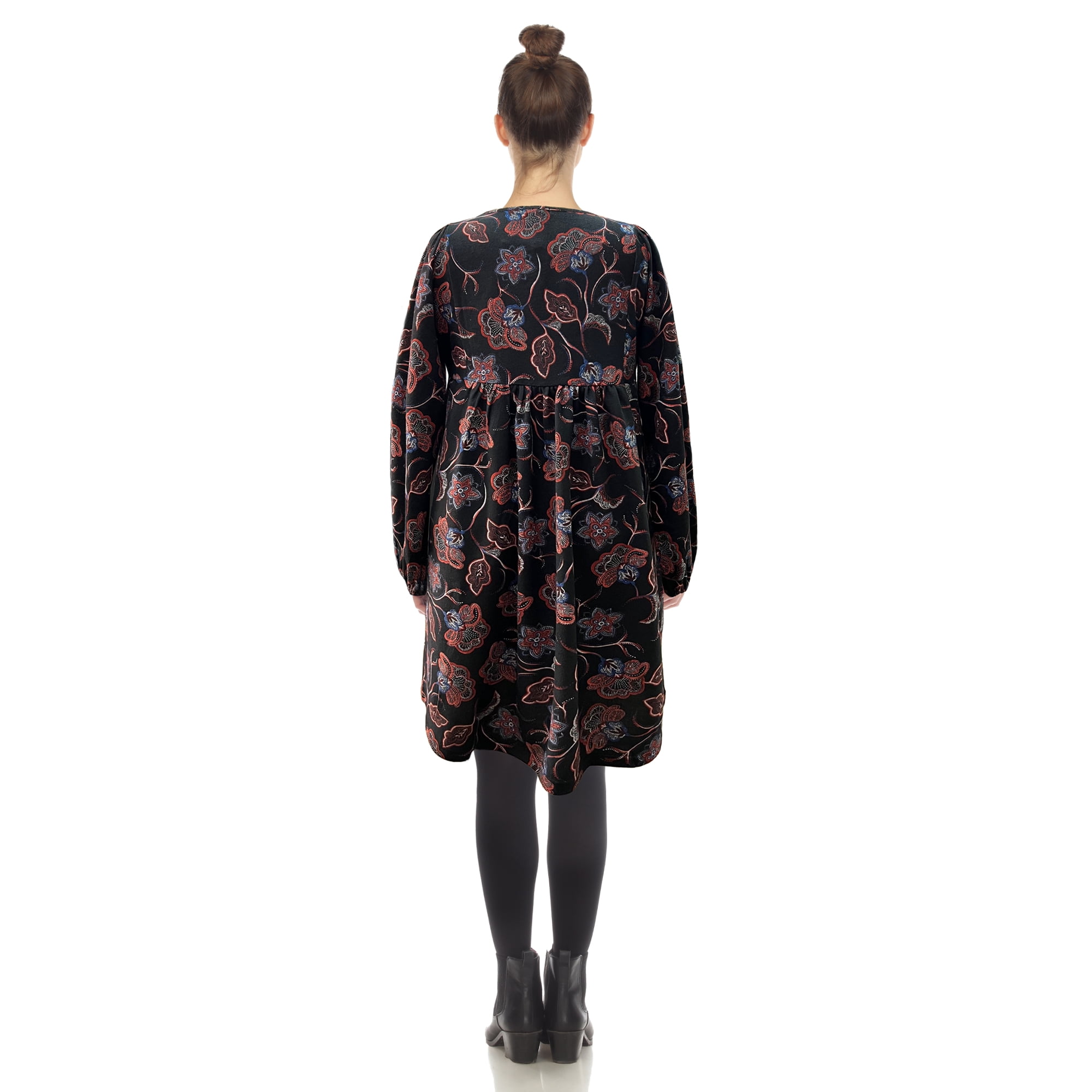 White Mark Women's Long Sleeve Floral Embroidered Sweater Dress