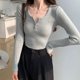 thumbnail image 2 of Camiseta de manga larga con botones para mujer, primavera 2024, básica, de color liso, ajustada, ropa de calle para mujer, jerseys de cuello bajo para mujer, 2 of 6